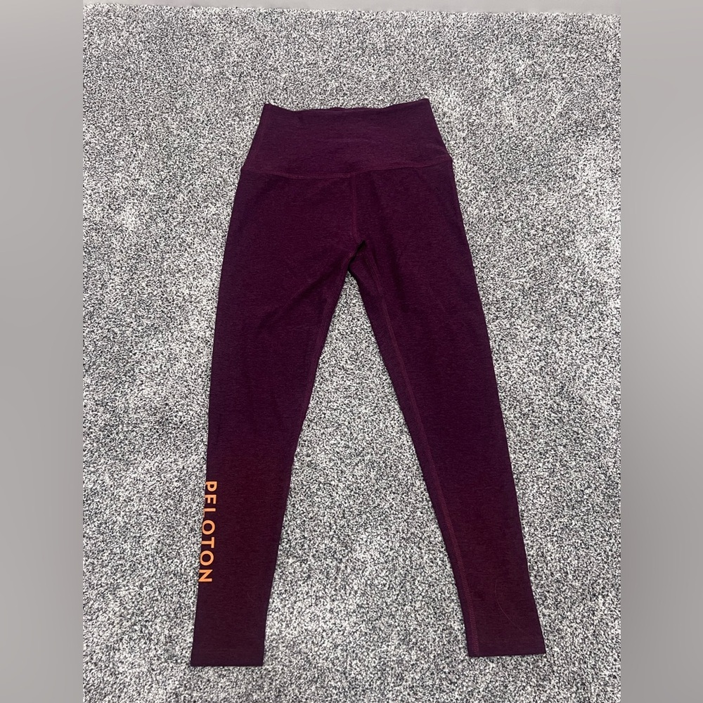 Peloton Navy and Burgundy Leggings - Picture 7 of 12